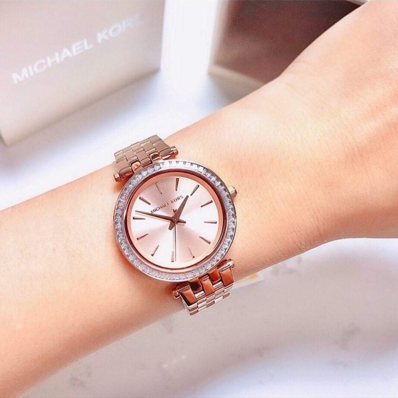 ***NEW*** Sent Michael Kors  Darci Rose Gold Tone Watch 33MM - Picture 10 of 11